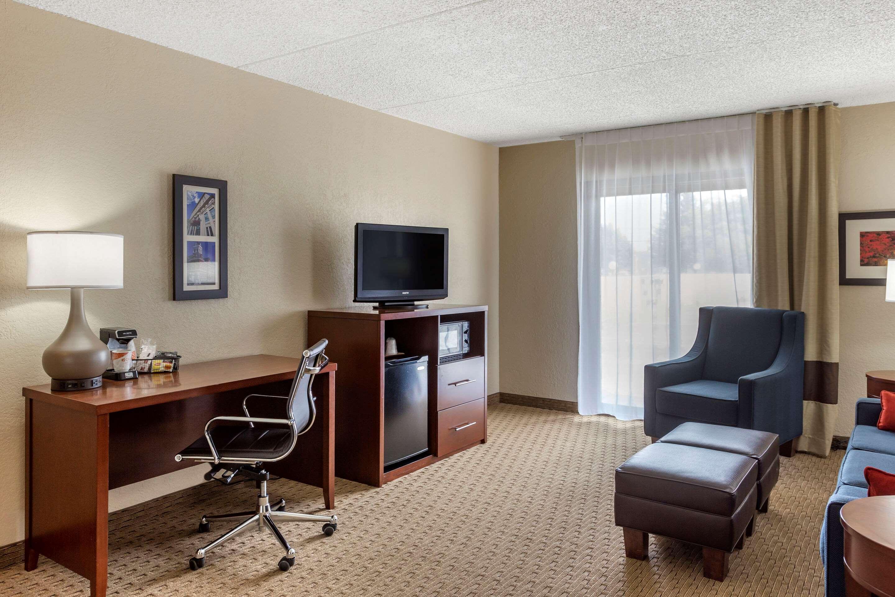 Comfort Inn & Suites Rochelle - Dekalb מראה חיצוני תמונה
