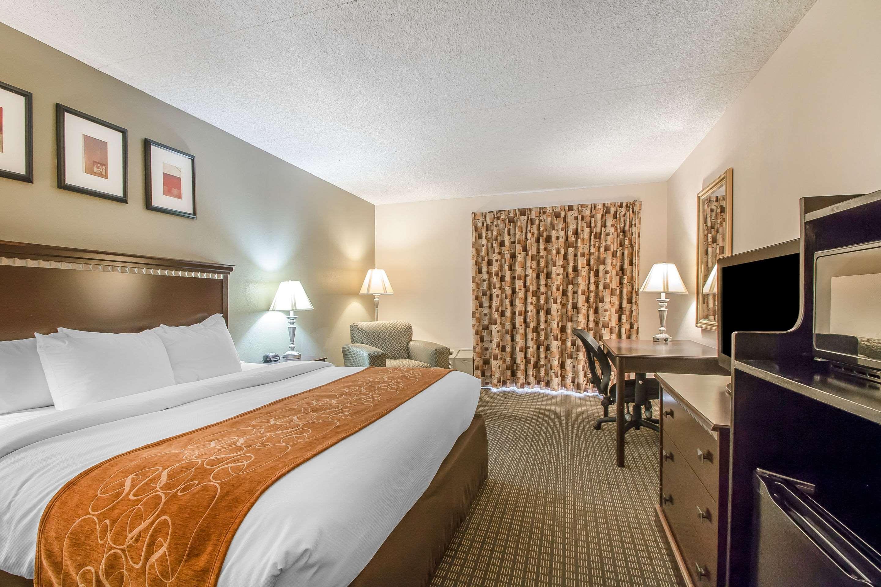 Comfort Inn & Suites Rochelle - Dekalb מראה חיצוני תמונה