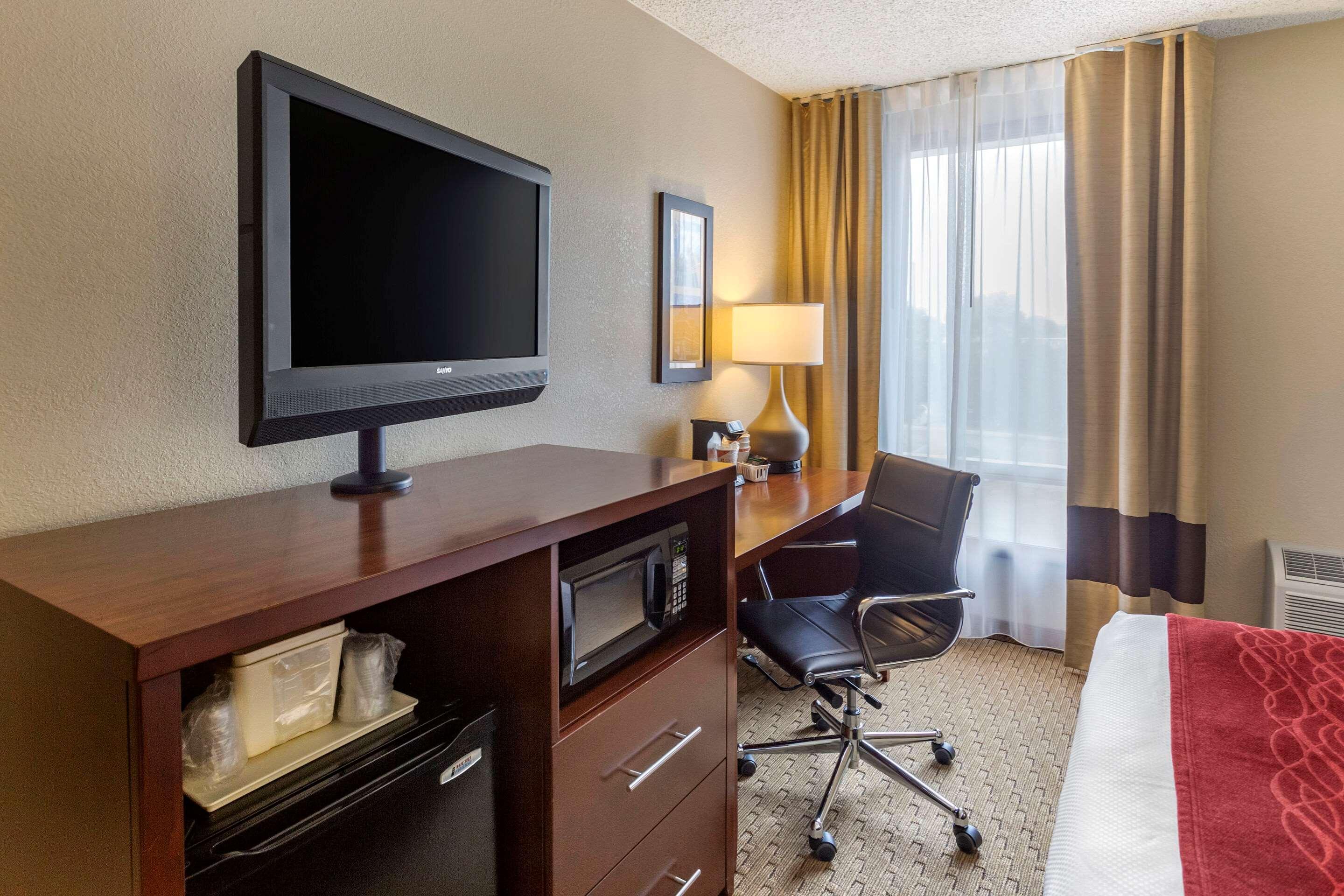 Comfort Inn & Suites Rochelle - Dekalb מראה חיצוני תמונה