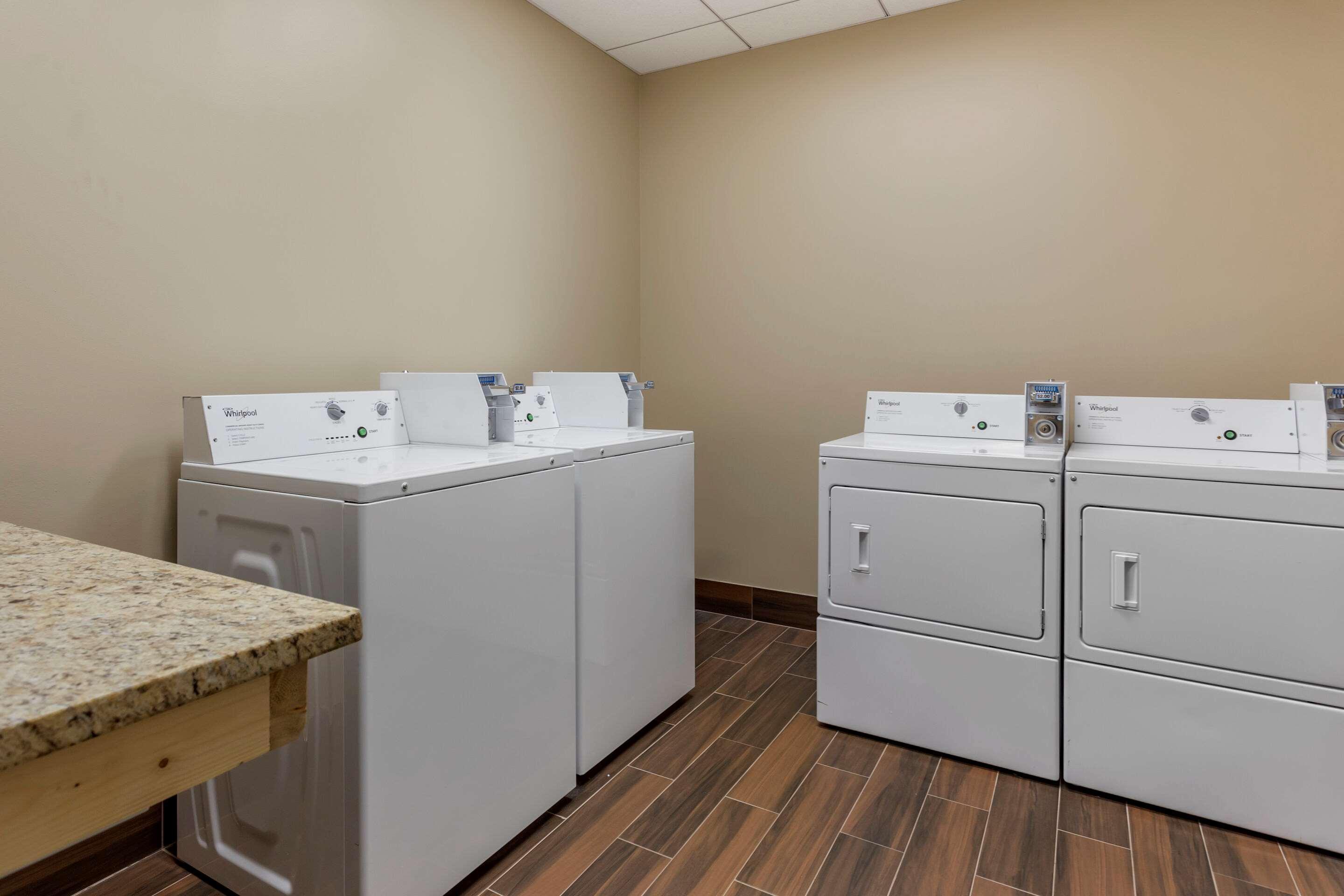 Comfort Inn & Suites Rochelle - Dekalb מראה חיצוני תמונה