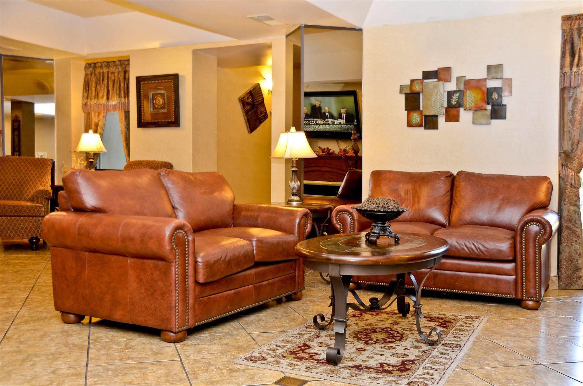 Comfort Inn & Suites Rochelle - Dekalb מראה חיצוני תמונה