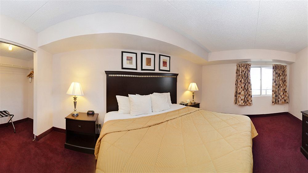 Comfort Inn & Suites Rochelle - Dekalb מראה חיצוני תמונה