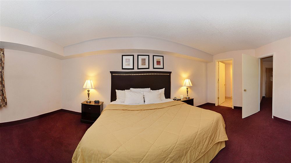 Comfort Inn & Suites Rochelle - Dekalb מראה חיצוני תמונה