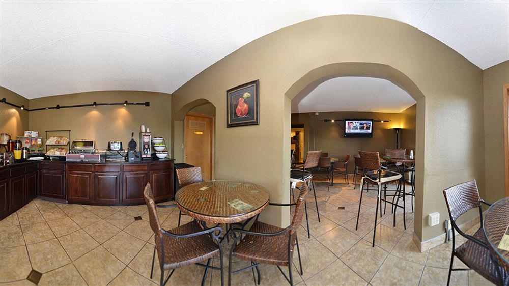 Comfort Inn & Suites Rochelle - Dekalb מראה חיצוני תמונה